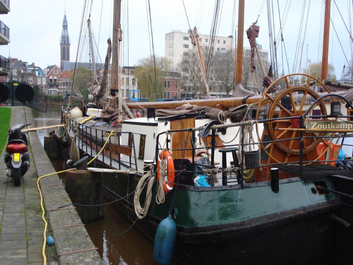 Spes Mea Hotel Groningen Bagian luar foto